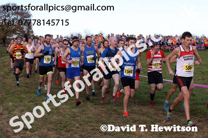 Senior mens 2017 Start Fitness North Eastern Harrier League, Aykley Heads, Durham. Photo:  David T. Hewitson/Sports for All Pics